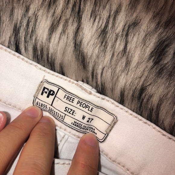 FREE PEOPLE Stark White Slim Kick Cropped Jeans - Picture 3 of 9